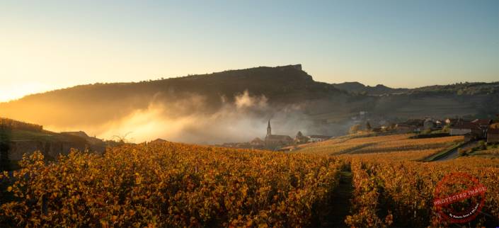 Epic sunrise Solutre, Solutré-Pouilly, Burgogne, France, Autumn, oliverdietschi